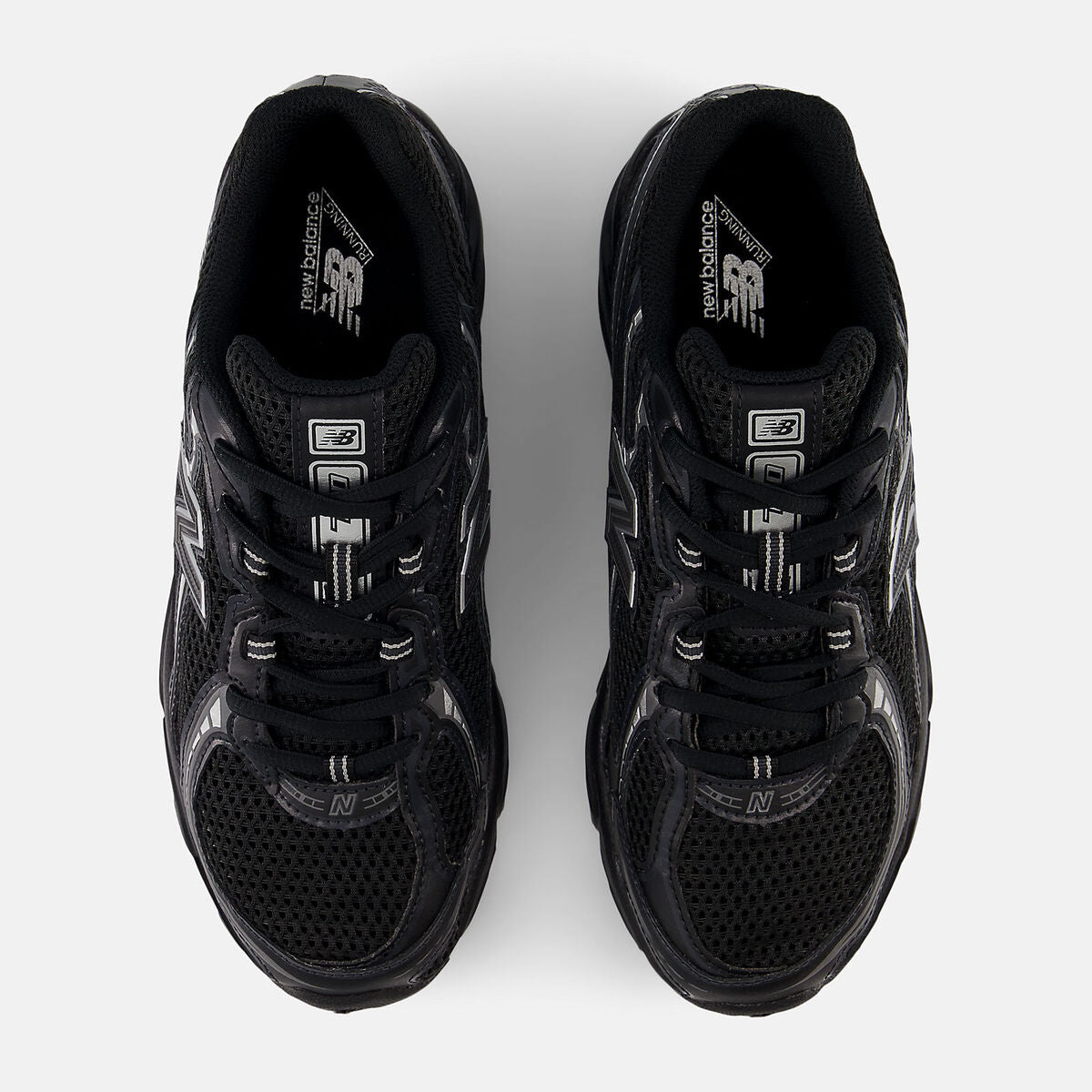 New Balance 740v2 Black Grey Silver